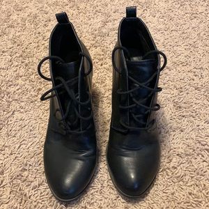 Lace up boots